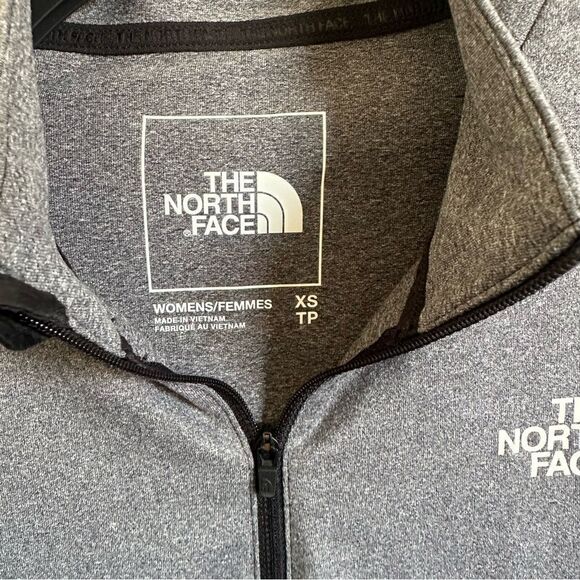 NWOT Women’s XS The North Face quarter zip Running Long Sleeve Top - Picture 4 of 7